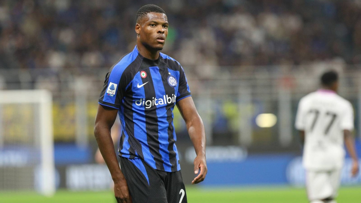 Дензел Дюмфрис