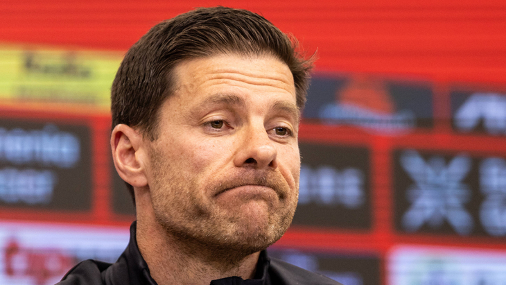 Хаби Алонсо покинул «Байер»