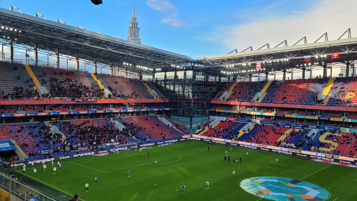 Игроки ЦСКА на разминке