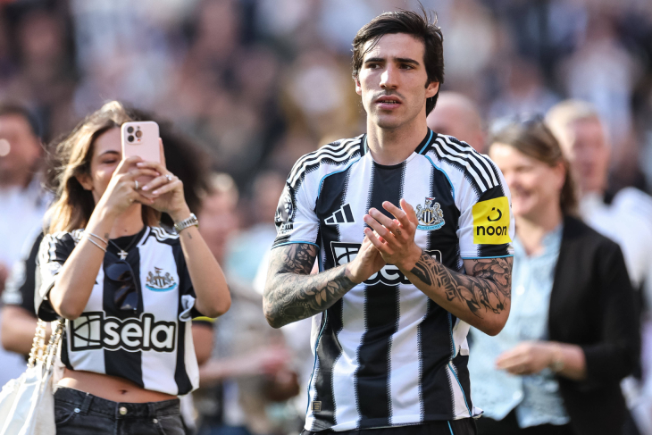 Сандро Тонали