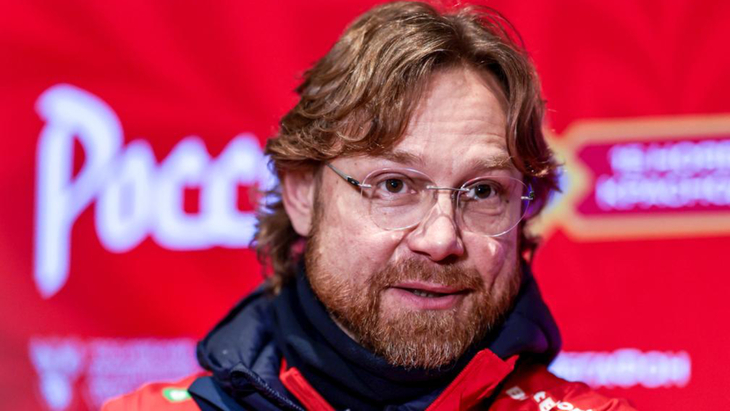 Валерий Карпин