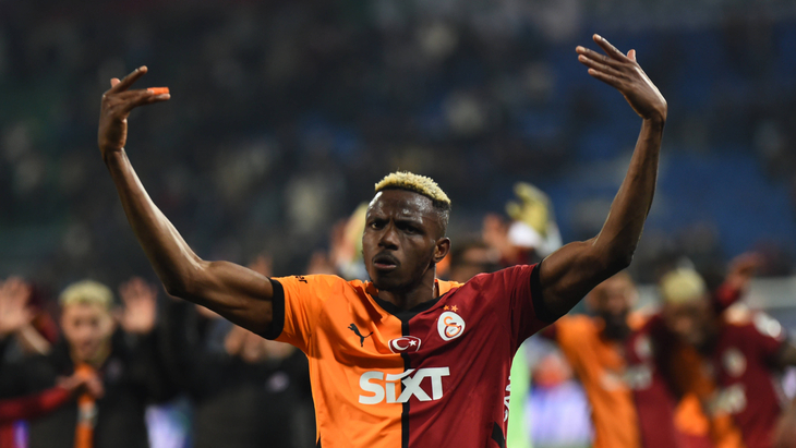 Виктор Осимхен — нападающий «Манчестер Юнайтед»