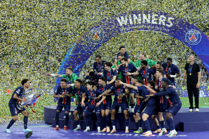ПСЖ празднует победу