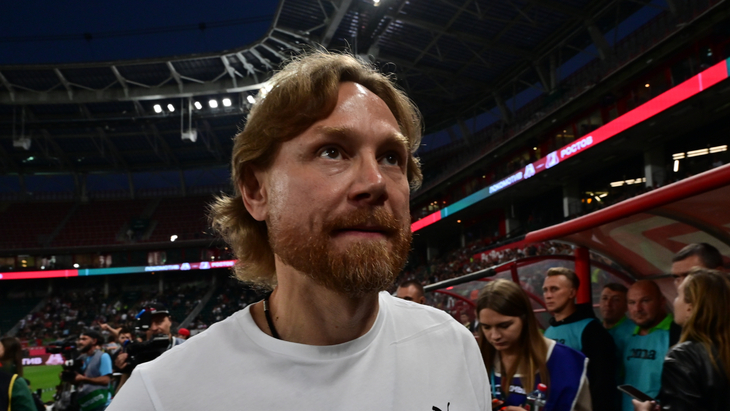 Валерий Карпин