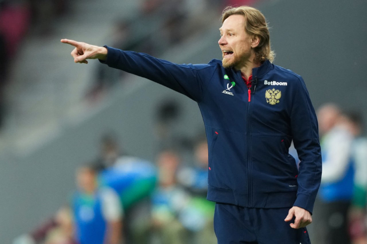 Валерий Карпин