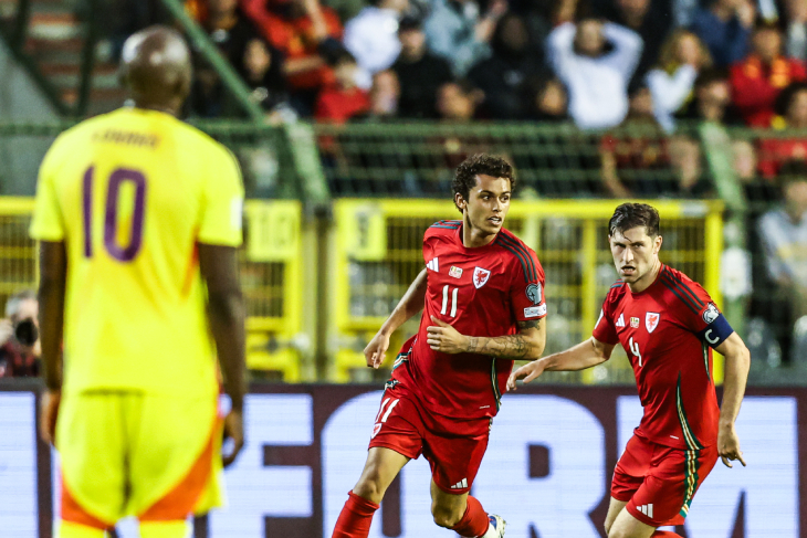 Бельгия — Уэльс