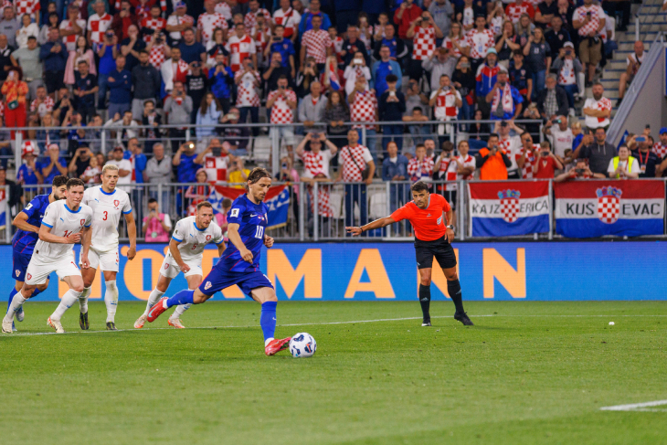 Пенальти Модрича