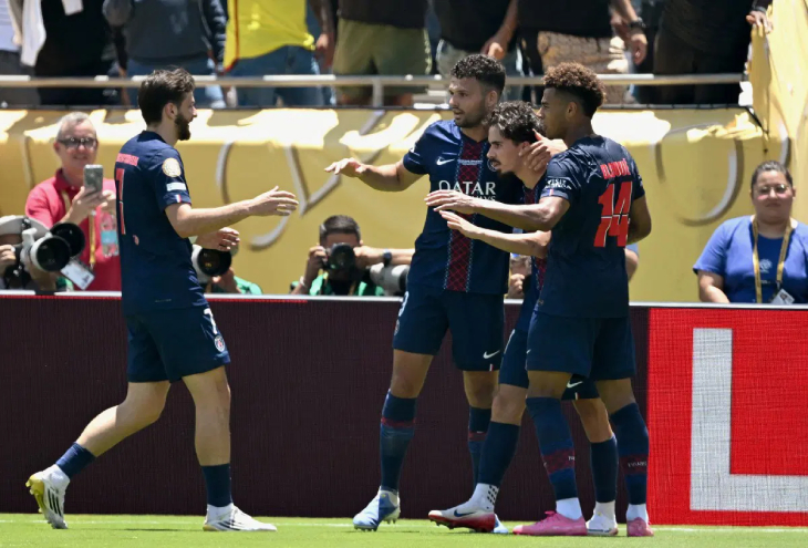 ПСЖ — Атлетико