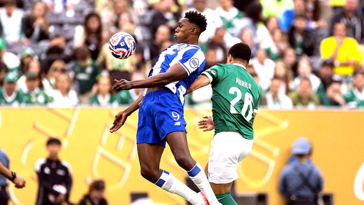 Палмейрас — Порту