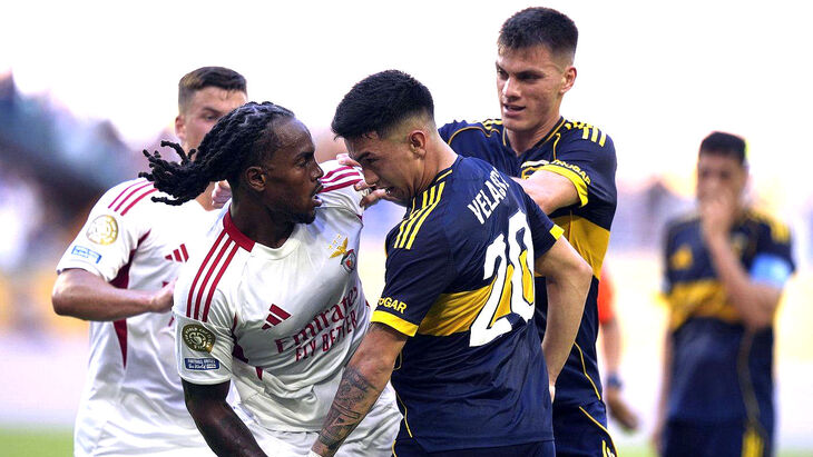 Бока Хуниорс — Бенфика