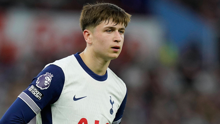 Майки Мур — нападающий «Тоттенхэма»