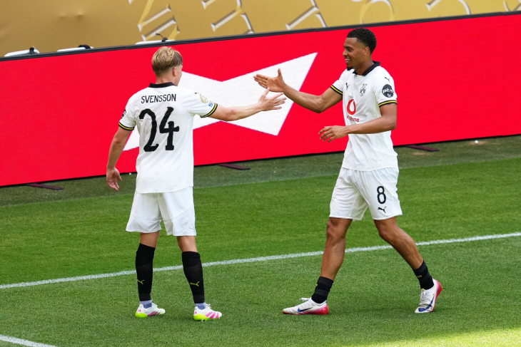 Игроки Боруссии после четвёртого гола