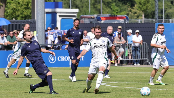 «Карлсруэ» — «Шальке»