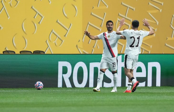 Манчестер Сити — Аль-Айн