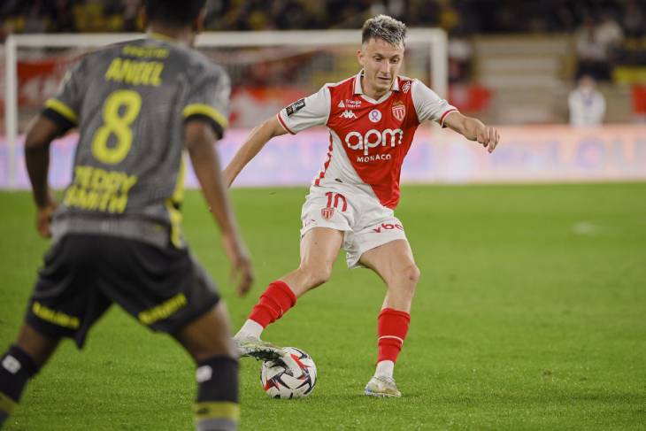 Александр Головин