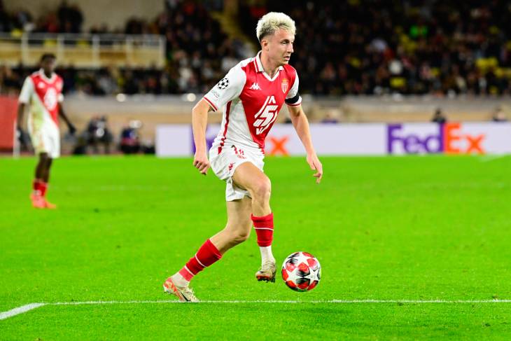 Александр Головин