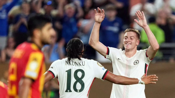 Лиам Делап и Кристофер Нкунку