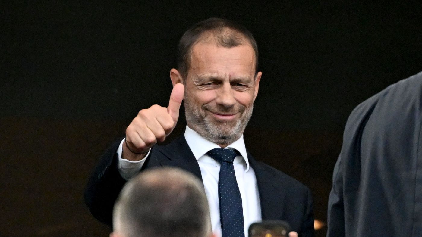 Александер Чеферин