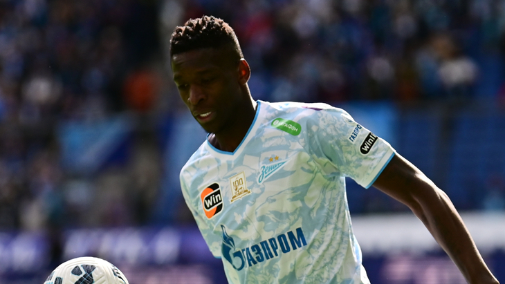 Луис Энрике — нападающий «Зенита»