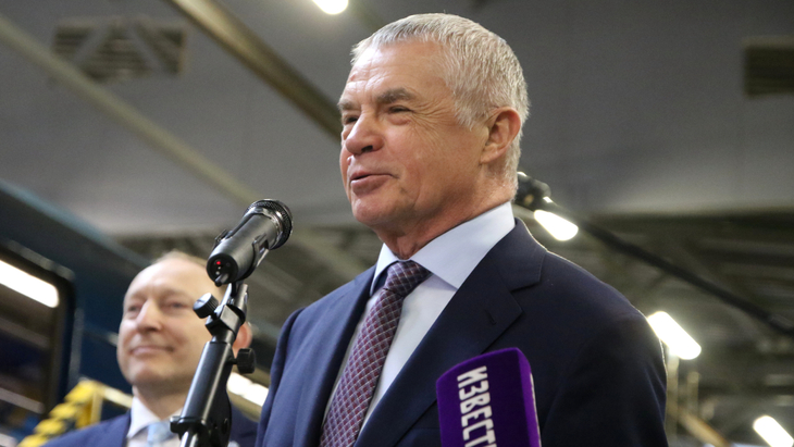 Александр Медведев