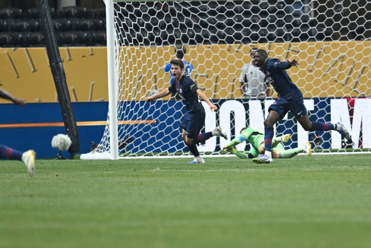 ПСЖ — Бавария