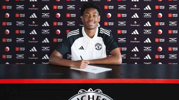 Энцо Кана-Бийик