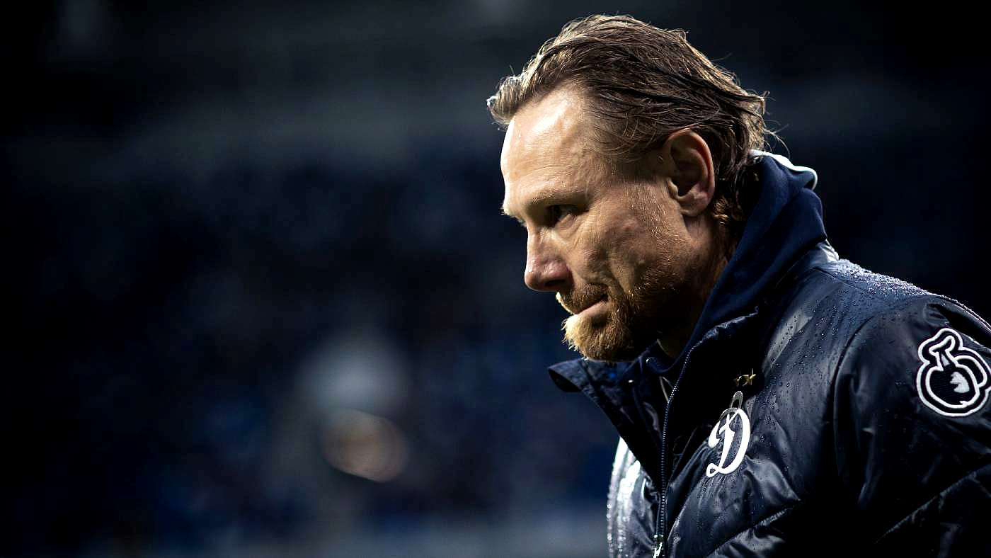 Валерий Карпин