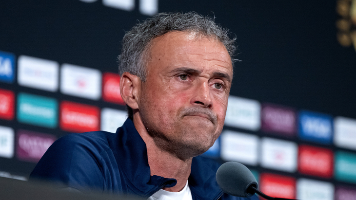 Луис Энрике — главный тренер ПСЖ