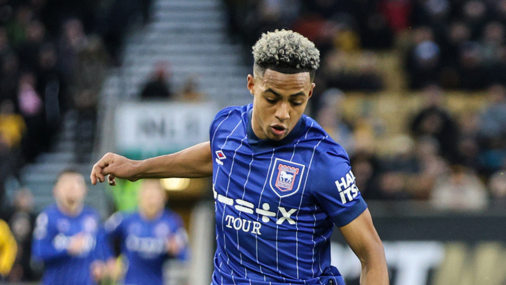 Омари Хатчинсон