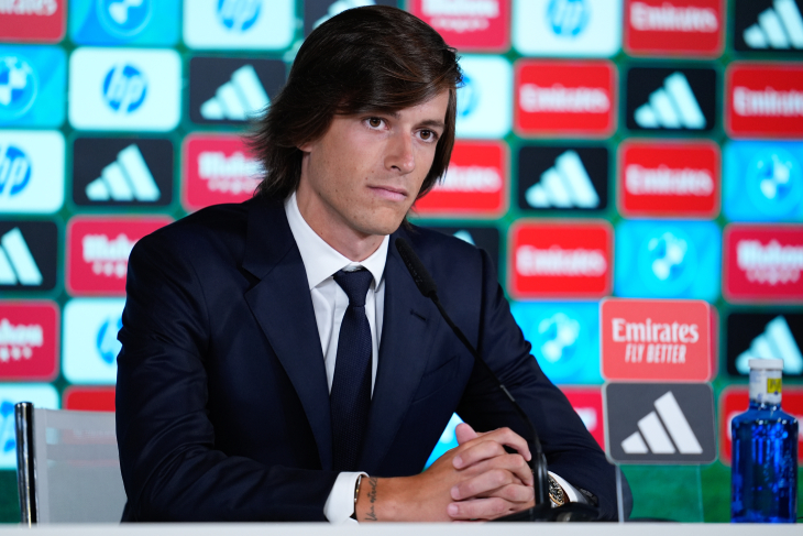 Альваро Каррерас на презентации в Реале