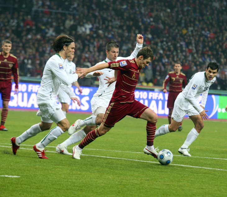 Билялетдинов в матче со Словенией 