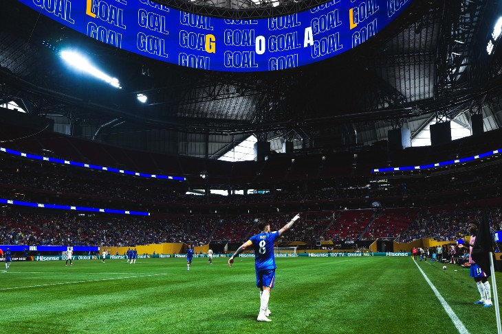 «Лос-Анджелес» — «Челси»