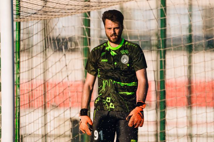 Илья Свинов