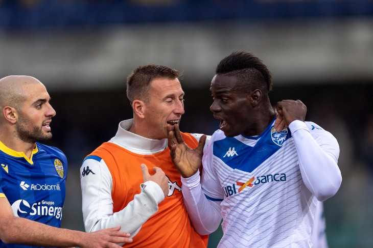 Фрагмент матча «Верона» — «Брешиа»