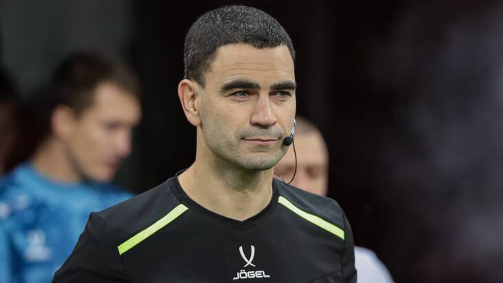 Ян Бобровский