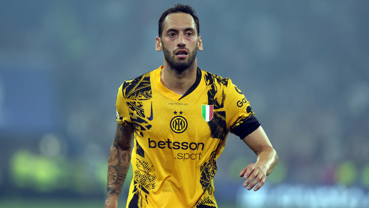 Хакан Чалханоглу — полузащитник «Интера»