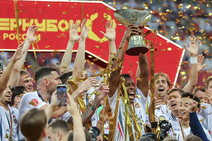 Игроки ПФК ЦСКА после вручения Суперкубка России