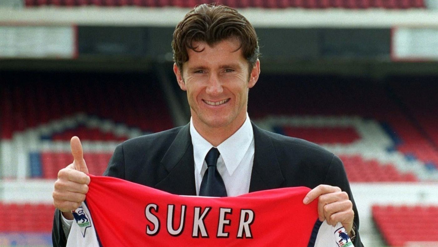 Давор Шукер