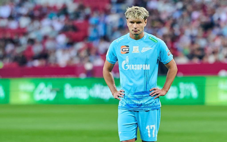 Мостовой перед пенальти