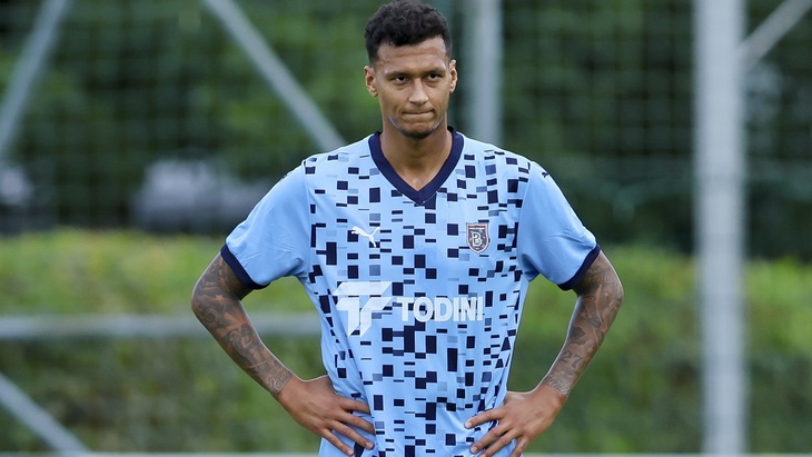 «Истанбул Башакшехир»