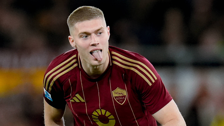 Артем Довбик — нападающий «Ромы»