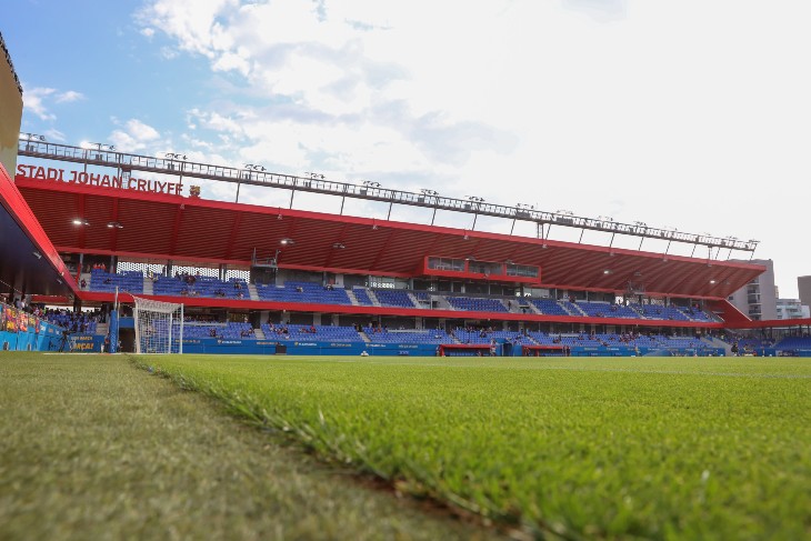 Стадион Йохана Кройфа