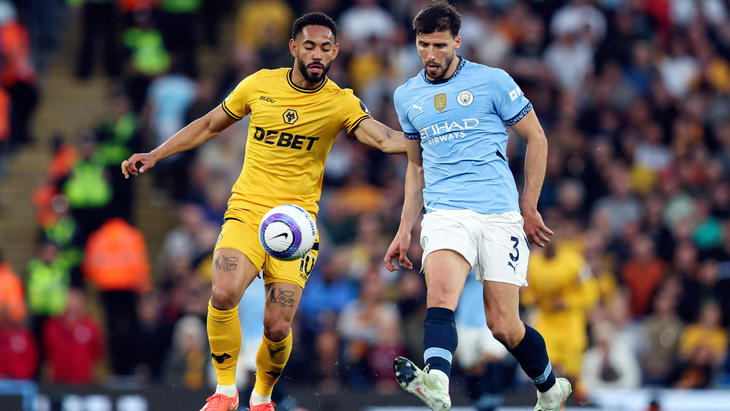 Игроки «Вулверхэмптона» и «Манчестер Сити»