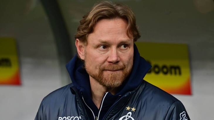 Валерий Карпин