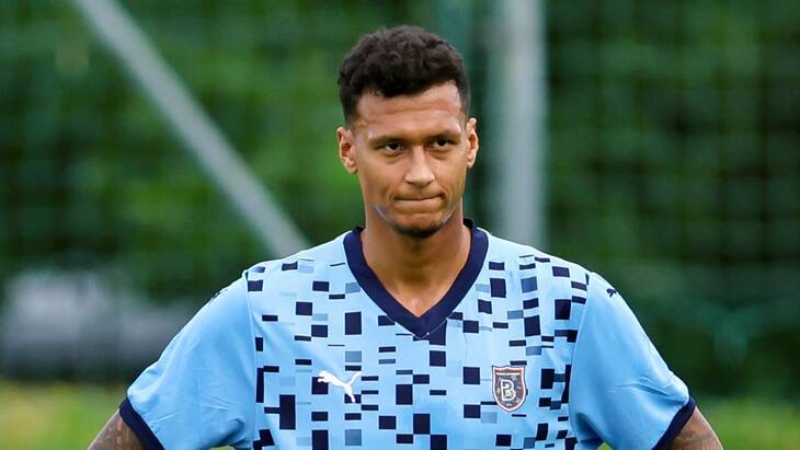 Дэви Зельке — игрок «Башакшехира»