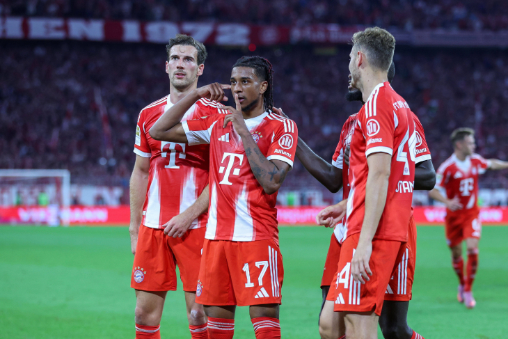 Майкл Олисе