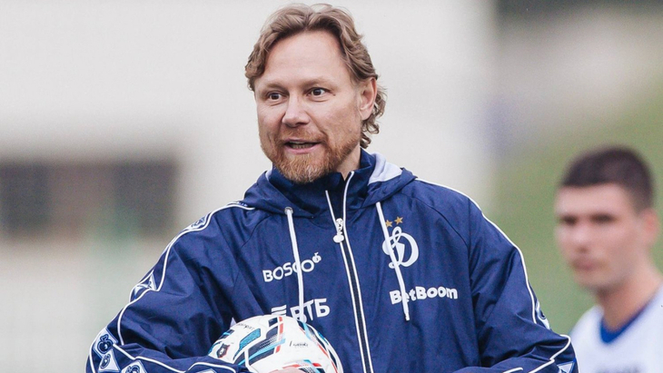 Валерий Карпин