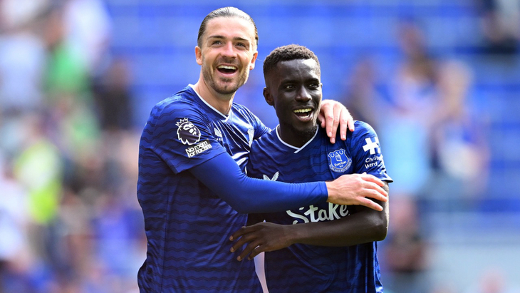 Джек Грилиш и Идрисса Гейе