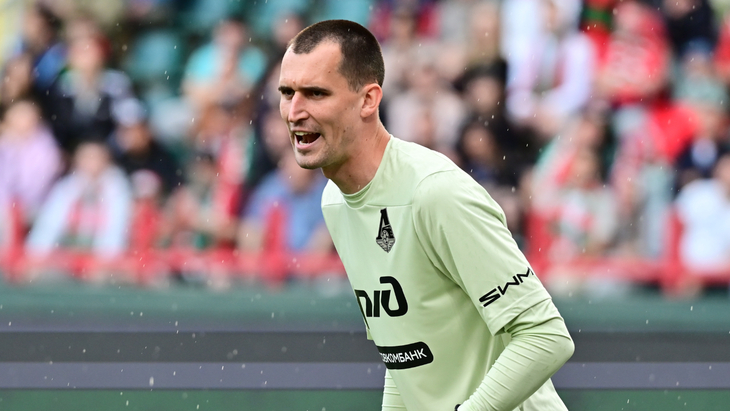 Илья Лантратов — голкипер «Локомотива»