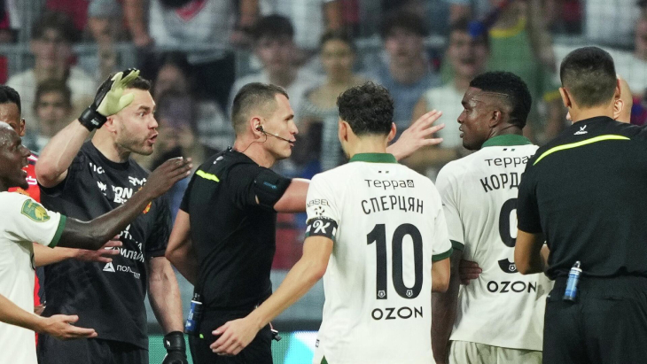 Стычка игроков ЦСКА и Краснодара